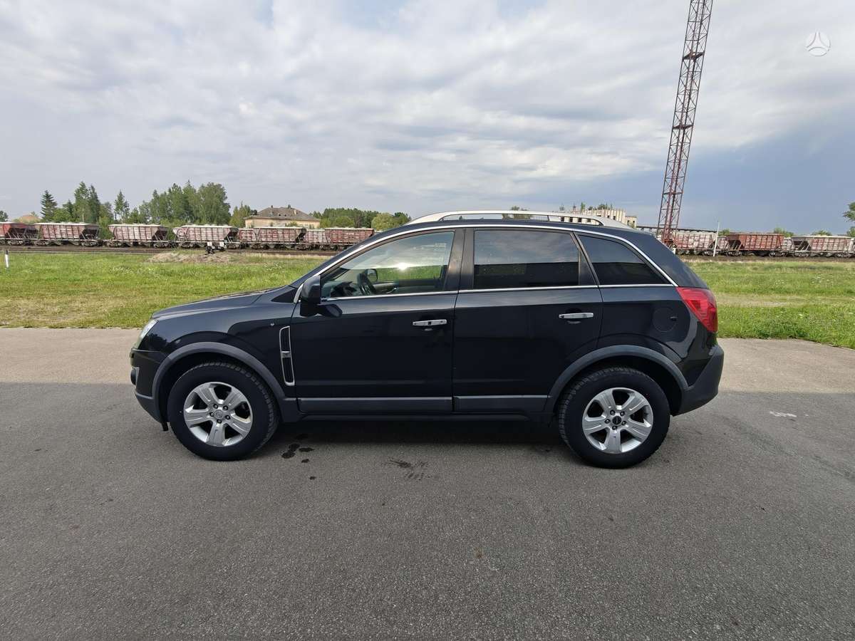 Opel Antara, 2.2 l., Внедорожник / Кроссовер