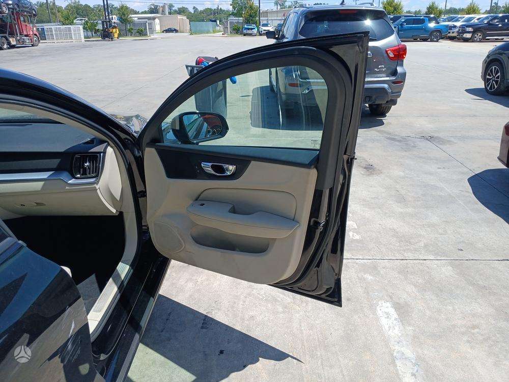 Volvo S60, 2.0 l., Седан