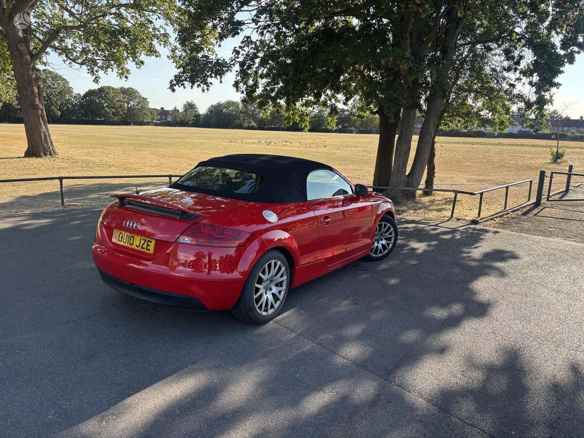 Audi TT, 1.8 l., Кабриолет