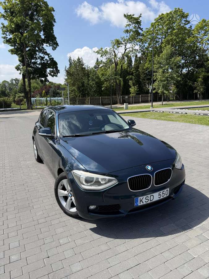 BMW 116, 1.6 l., hatchback