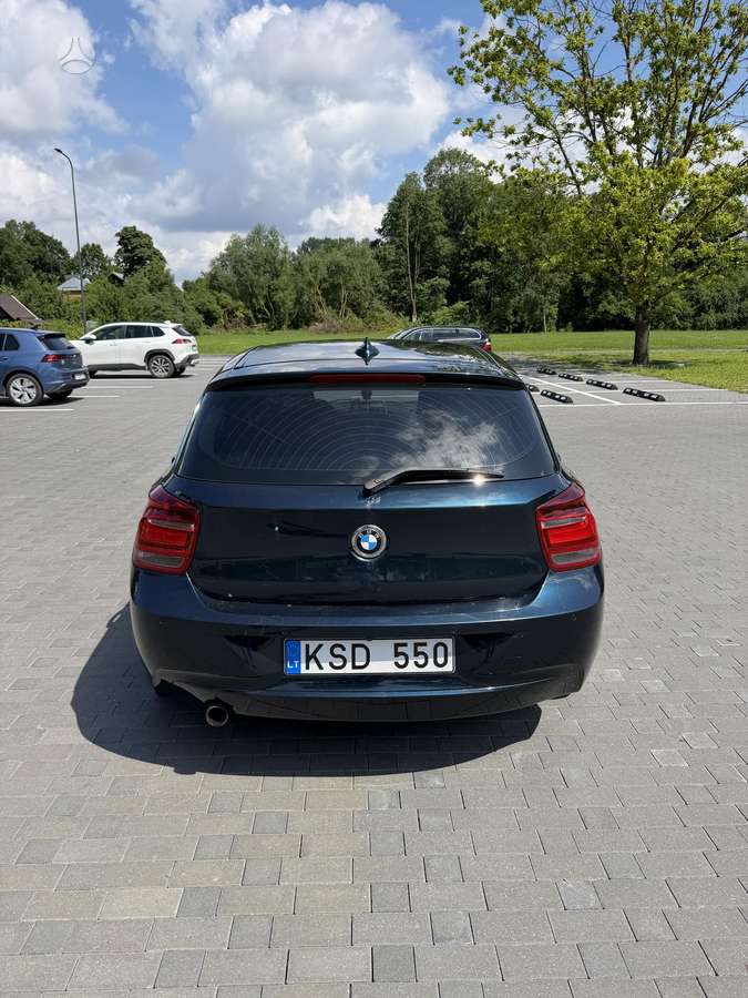 BMW 116, 1.6 l., Хэтчбек