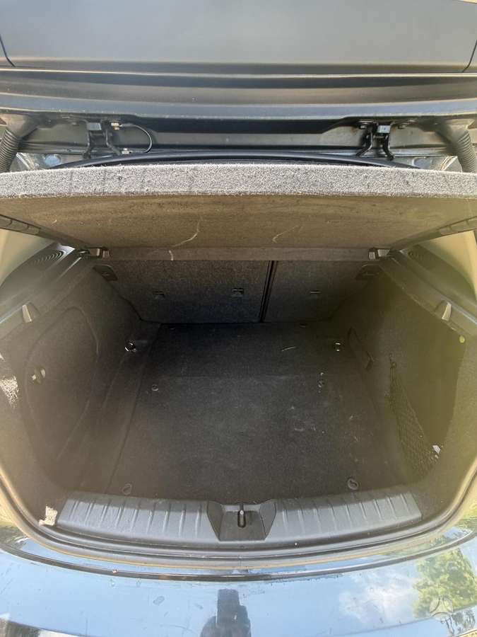 BMW 116, 1.6 l., hatchback