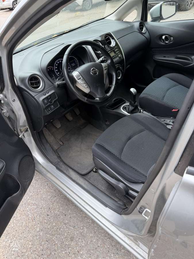 Nissan Note, 1.2 l., Хэтчбек