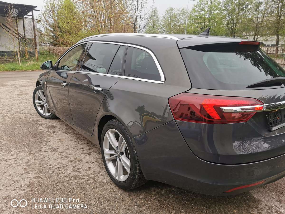 Opel Insignia, 2.0 l., Универсал