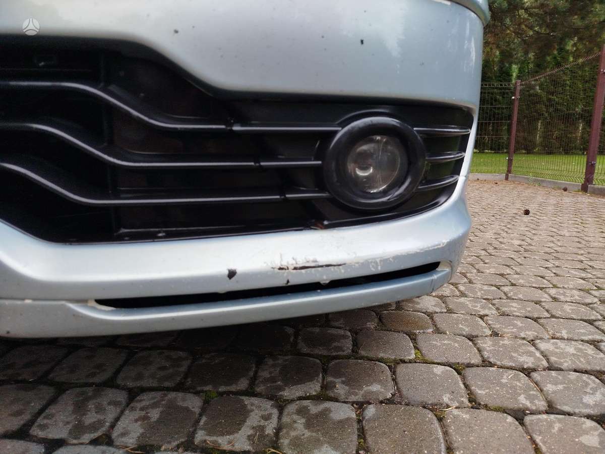 Citroen C4, 1.6 l., hatchback