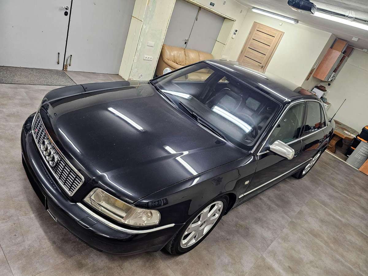 Audi S8, 4.2 l., Седан