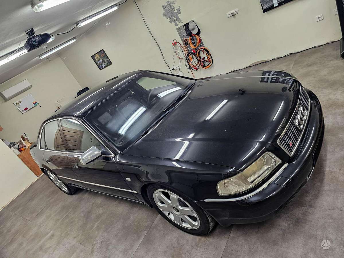 Audi S8, 4.2 l., Седан
