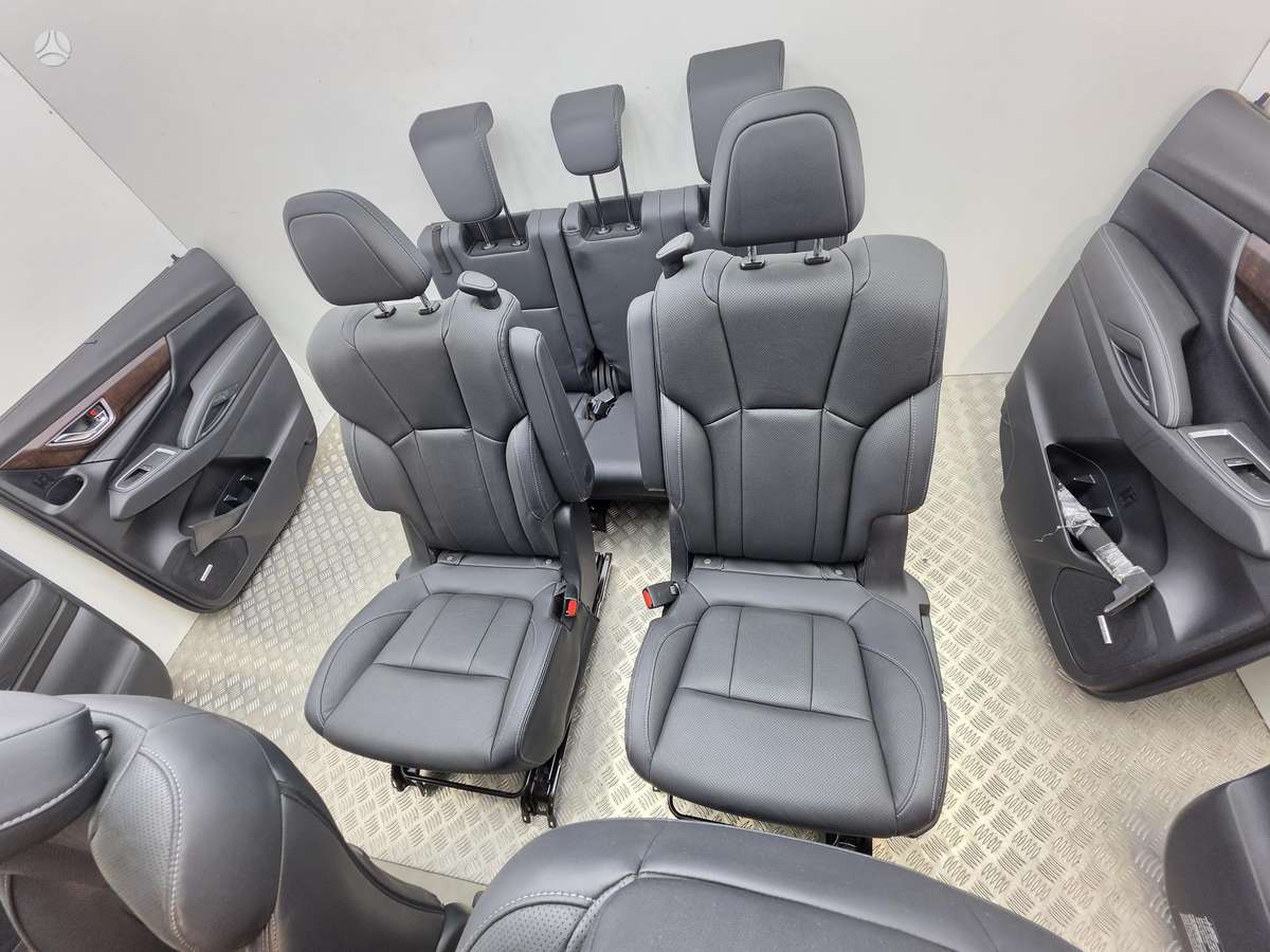 Subaru Ascent salono detalės