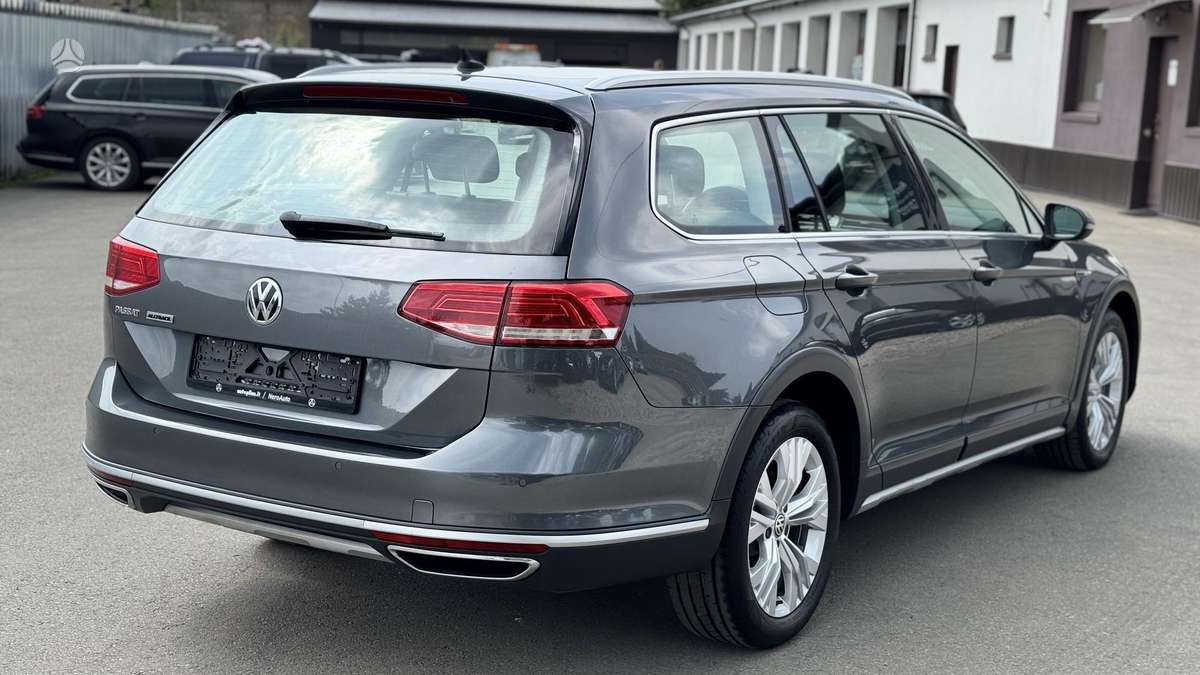 Volkswagen Passat Alltrack, 2.0 l., Универсал