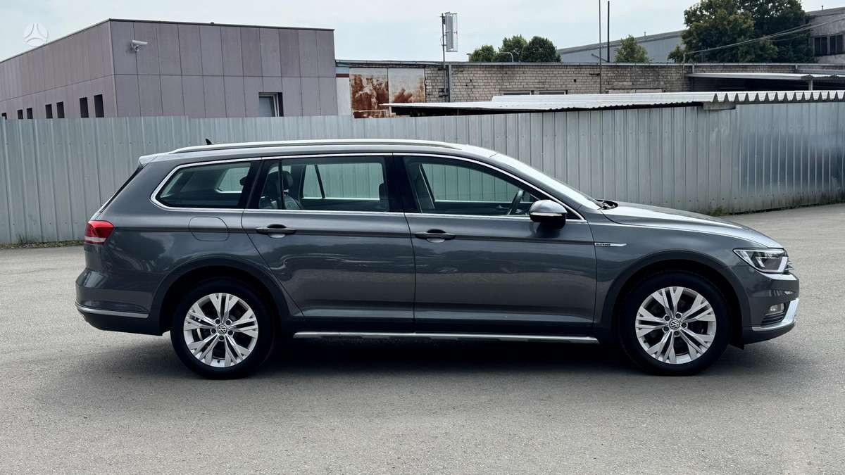 Volkswagen Passat Alltrack - 10