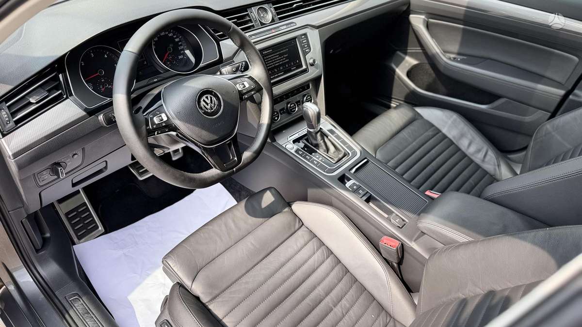 Volkswagen Passat Alltrack, 2.0 l., Универсал