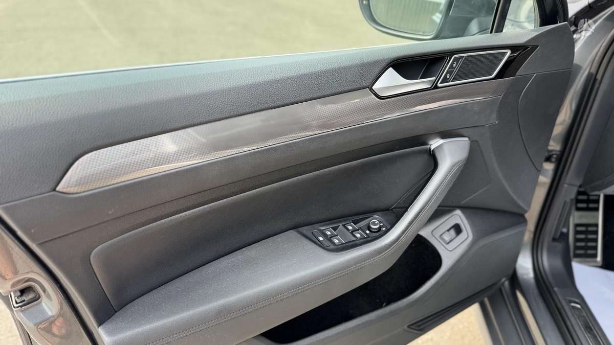 Volkswagen Passat Alltrack, 2.0 l., Универсал