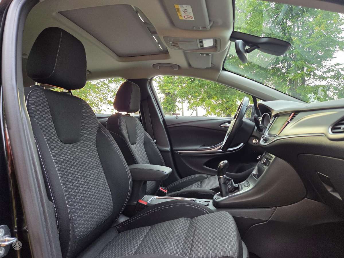 Opel Astra, 1.6 l., hatchback