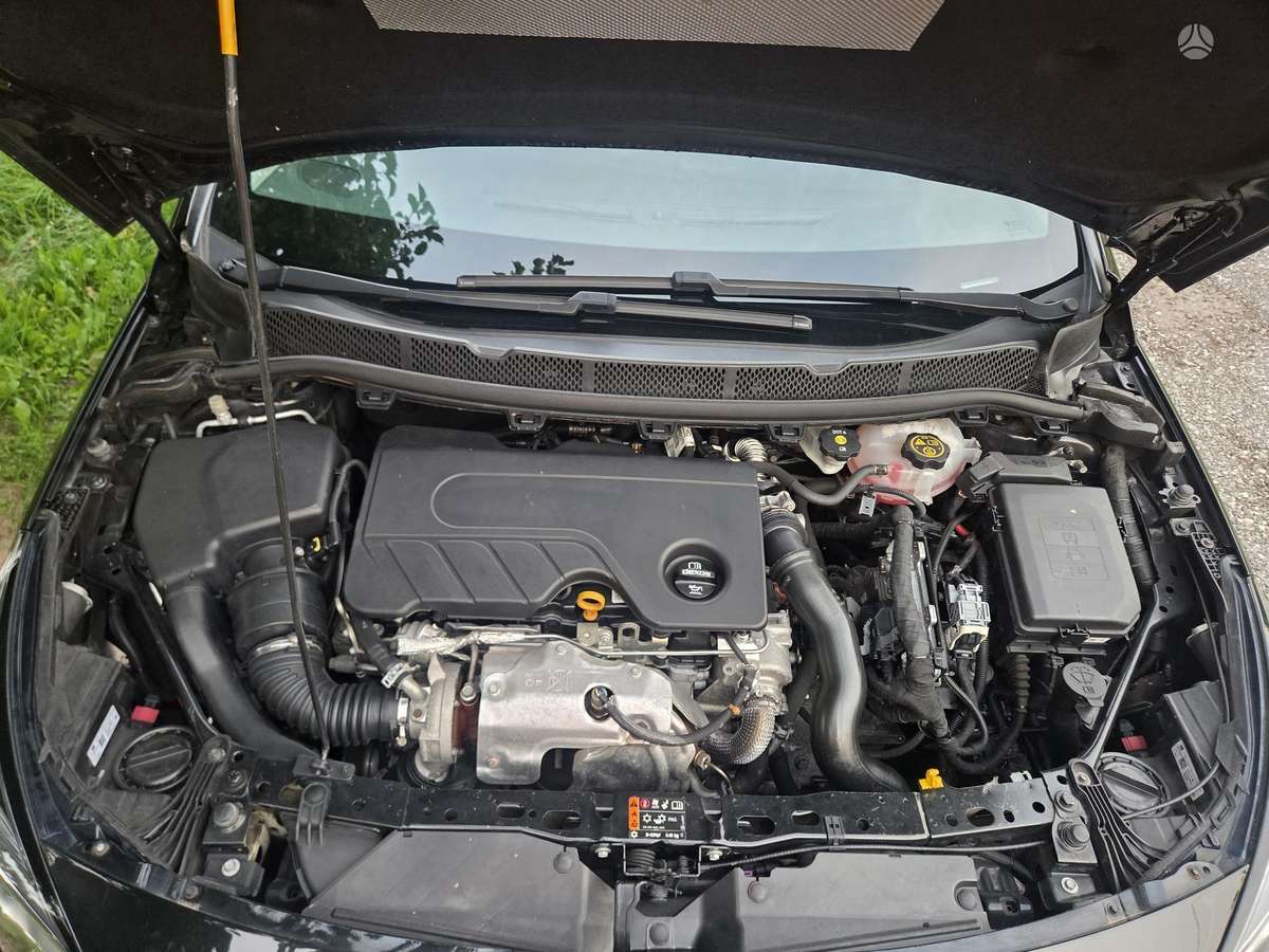 Opel Astra, 1.6 l., hatchback
