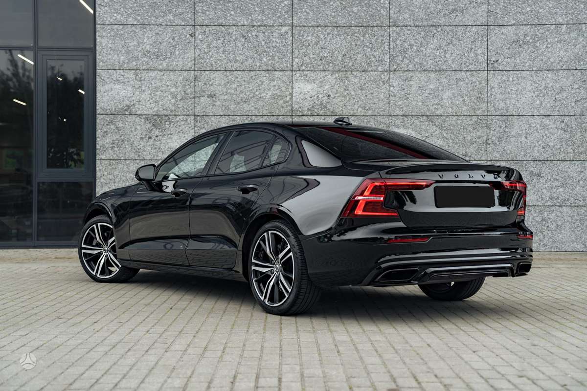 Volvo S60, 2.0 l., Седан