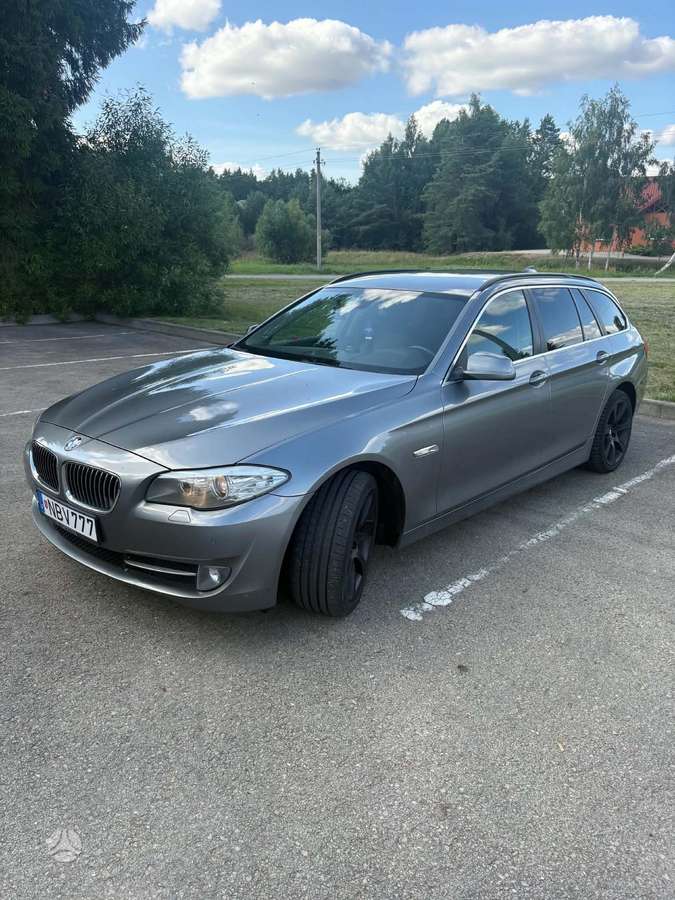BMW 520, 2.0 l., Универсал