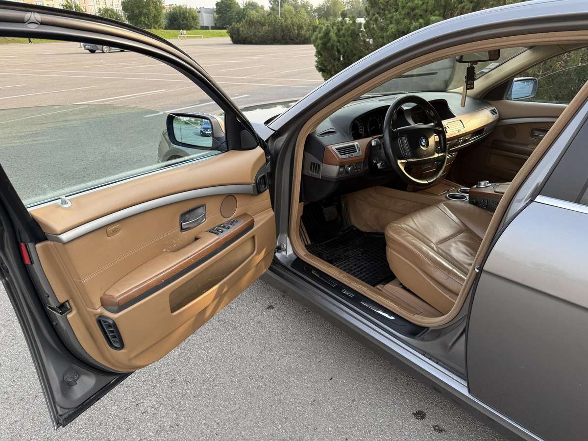 BMW 730, 3.0 l., Седан