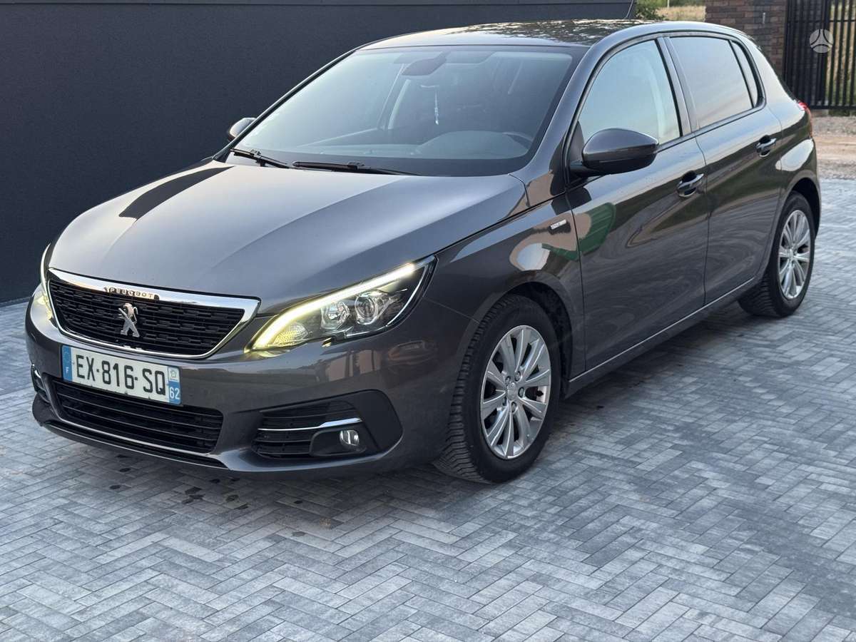 Peugeot 308, 1.2 l., hatchback