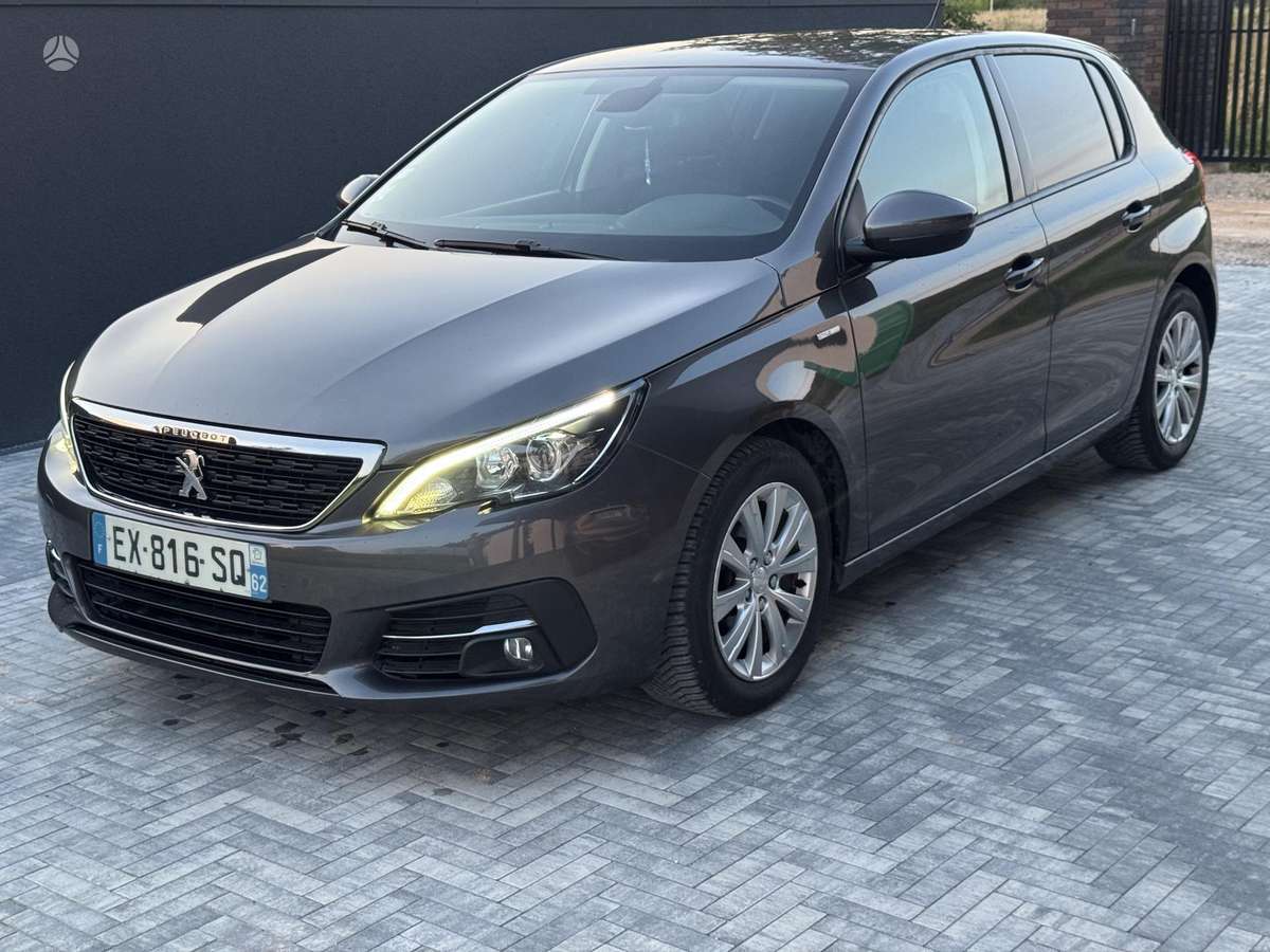 Peugeot 308 - 1
