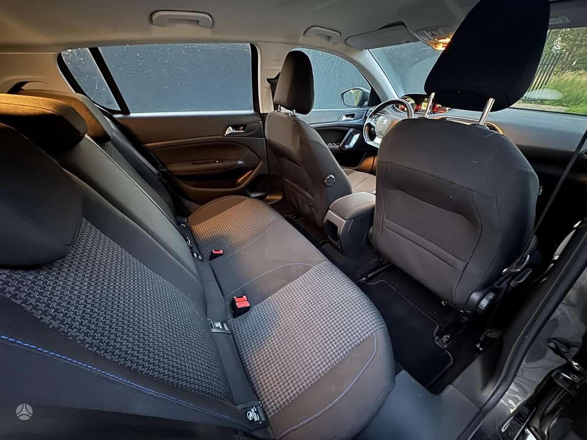 Peugeot 308 - 10