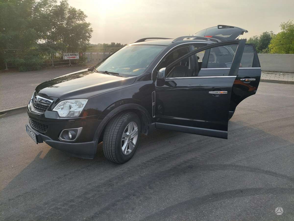 Opel Antara, 2.2 l., Внедорожник / Кроссовер
