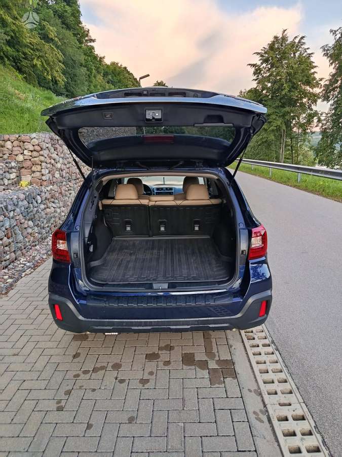 Subaru Outback, 3.6 l., Универсал