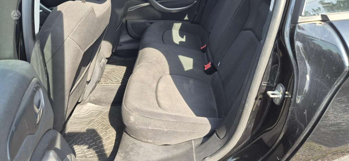 Citroen C5, 1.6 l., Седан