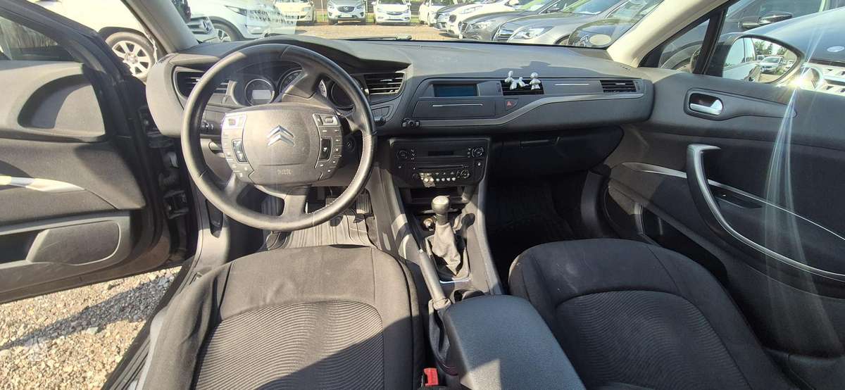 Citroen C5, 1.6 l., Седан