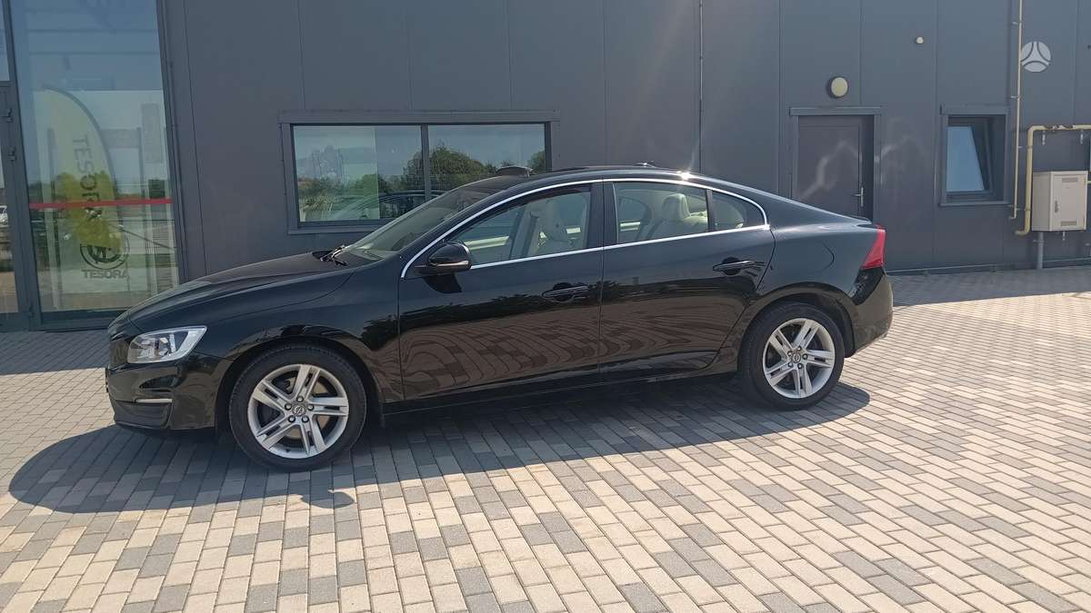 Volvo S60 - 3