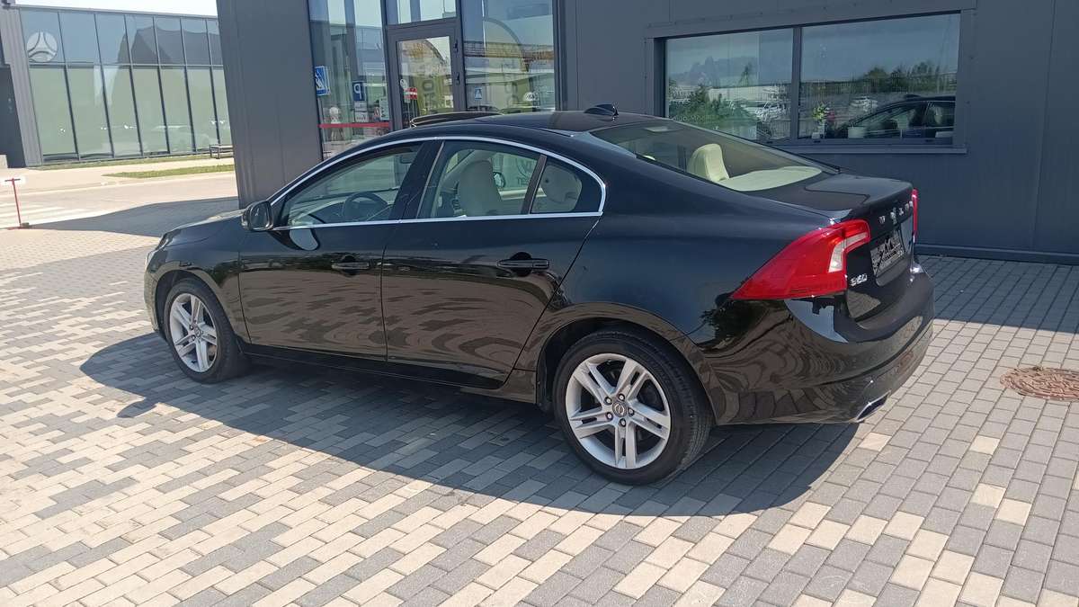 Volvo S60 - 5