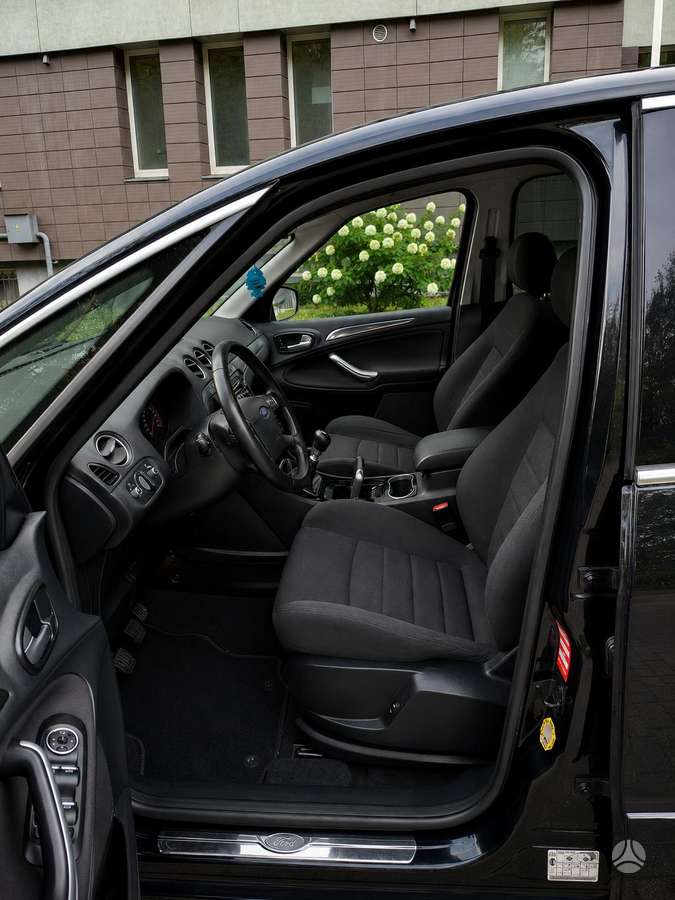 Ford S-MAX, 2.0 l., Минивэн