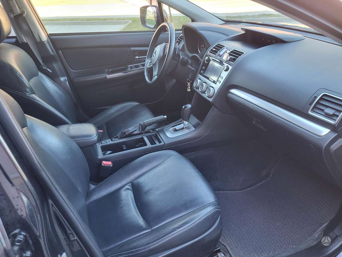 Subaru XV, 2.0 l., hatchback