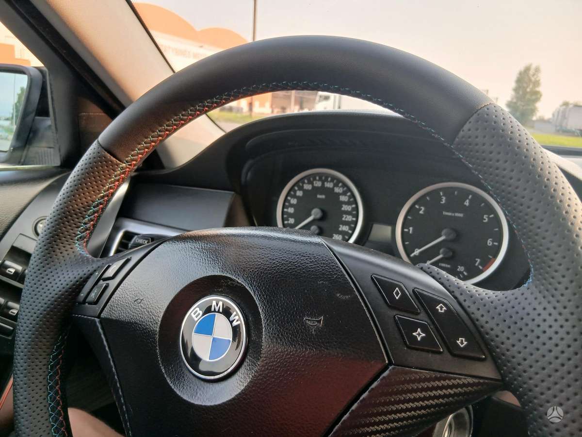 BMW 525, 2.5 l., wagon