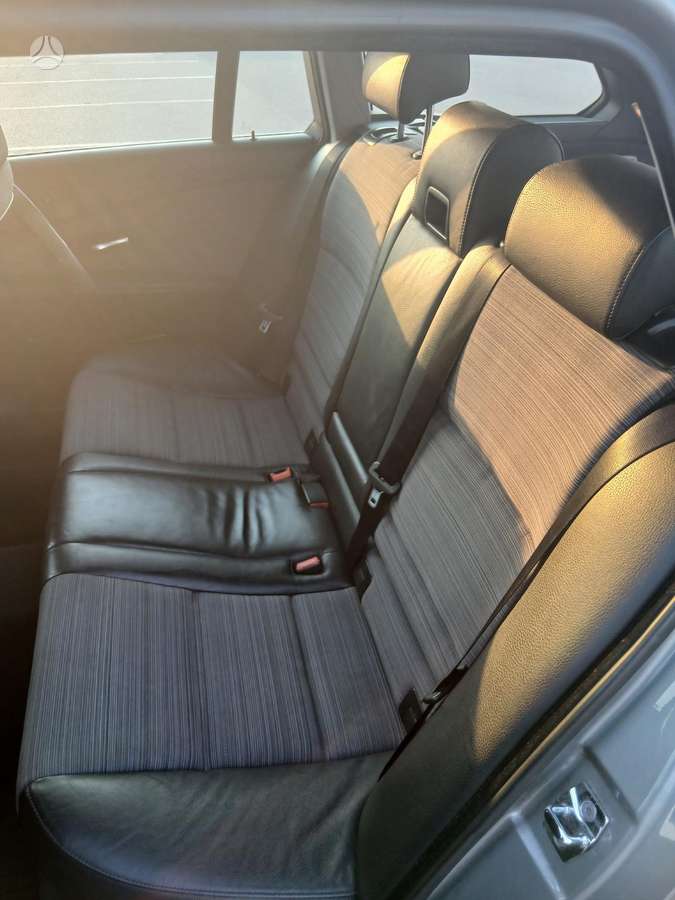 BMW 525, 2.5 l., wagon