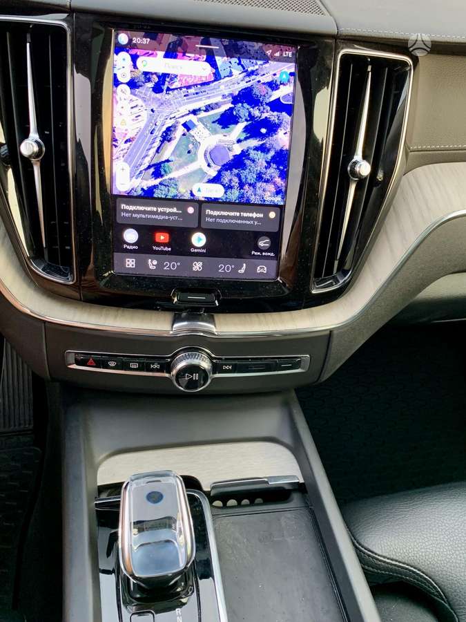 Volvo XC60 - 12