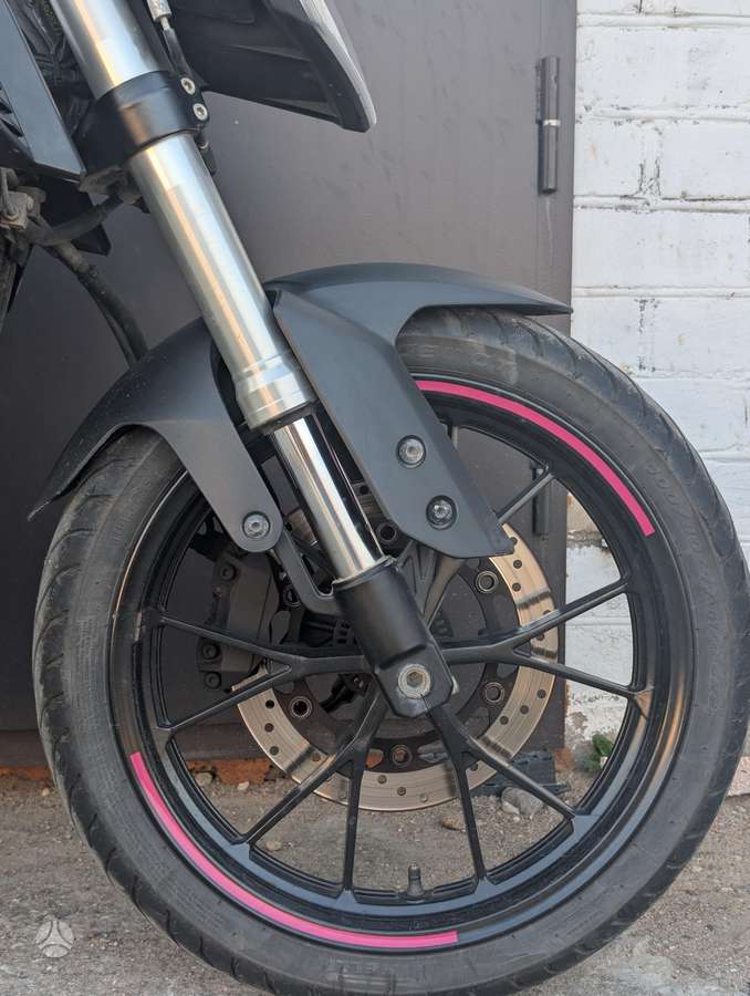 Yamaha MT 125 125cc, street / classic