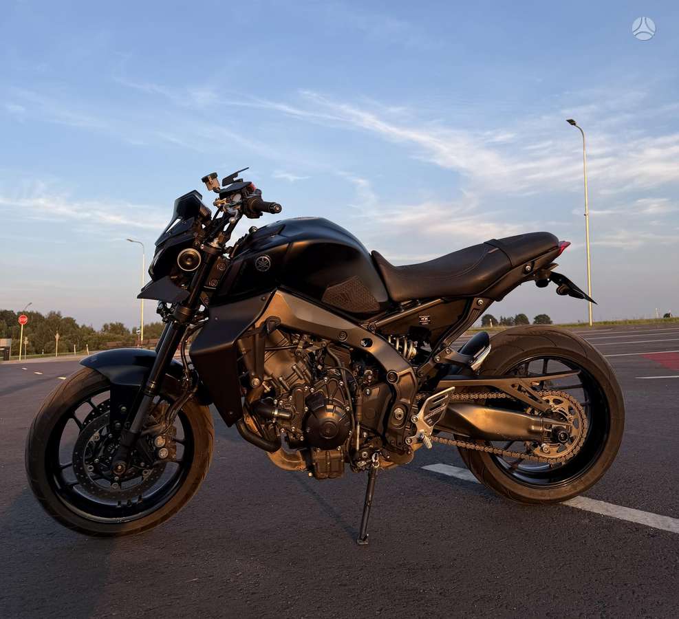 Yamaha MT 09 900cc, street / classic