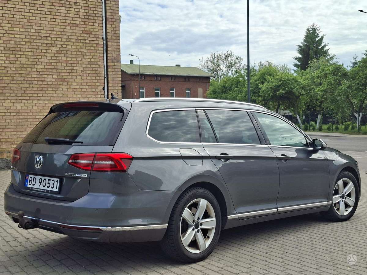 Volkswagen Passat, 2.0 l., Универсал