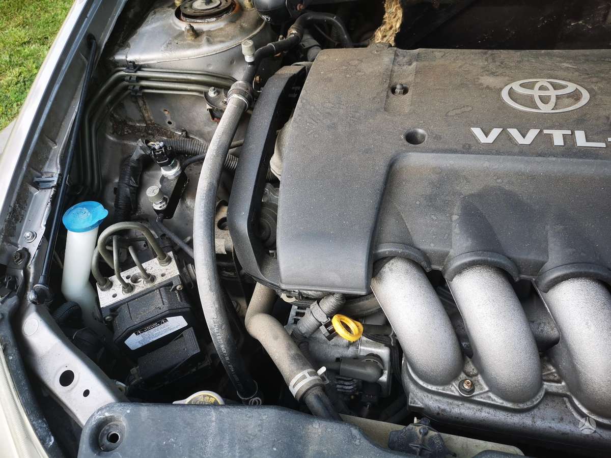 Toyota Corolla, 1.8 l., hatchback