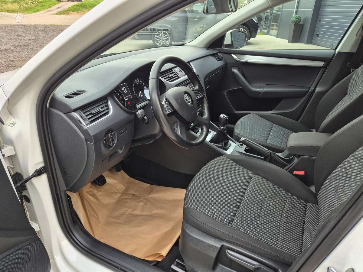 Skoda Octavia, 1.6 l., Универсал