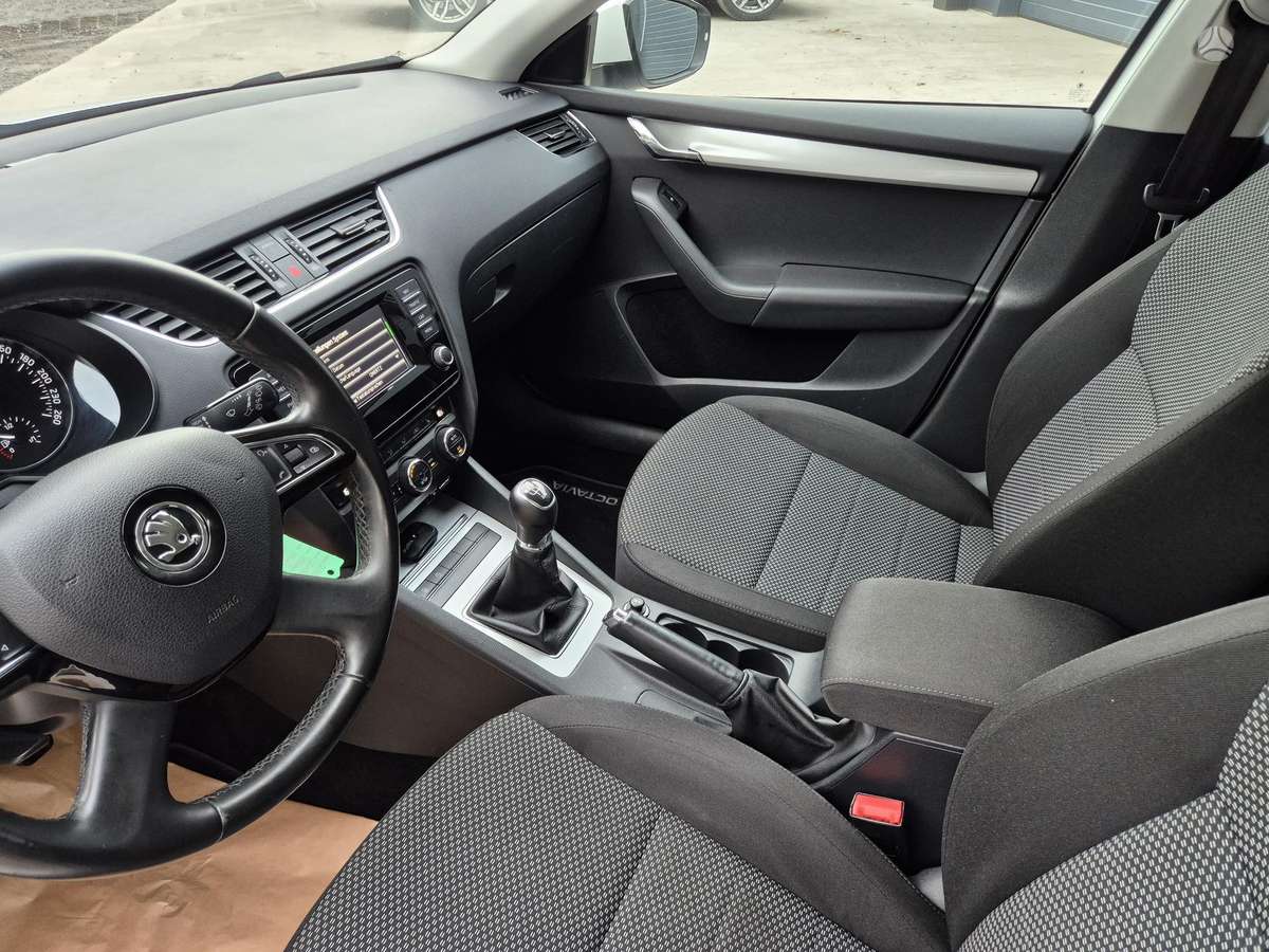 Skoda Octavia, 1.6 l., Универсал