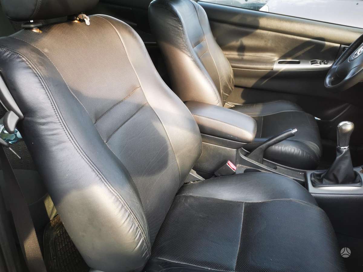 Toyota Corolla, 1.8 l., hatchback