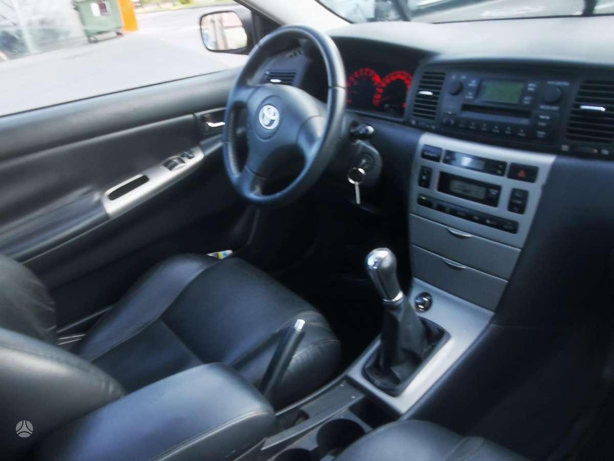 Toyota Corolla, 1.8 l., hatchback