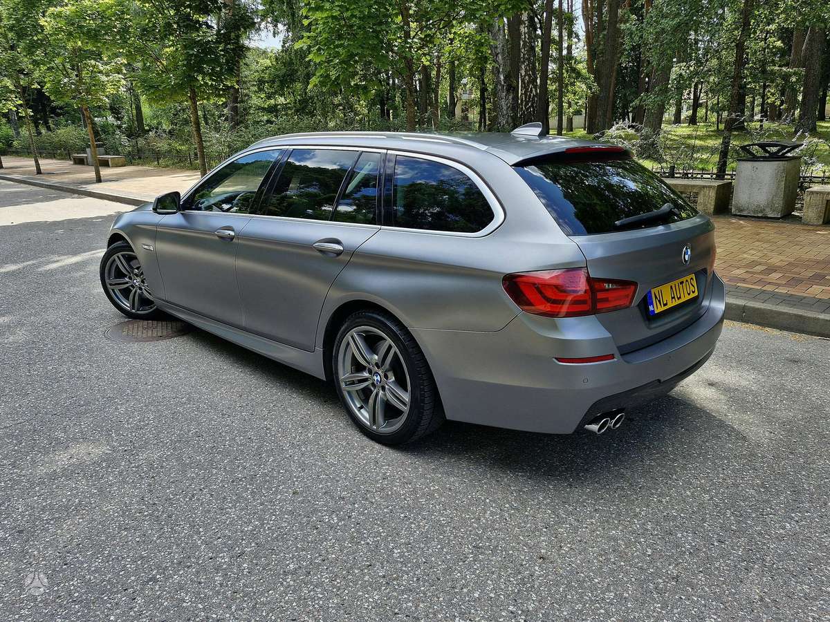 BMW 530, 3.0 l., wagon