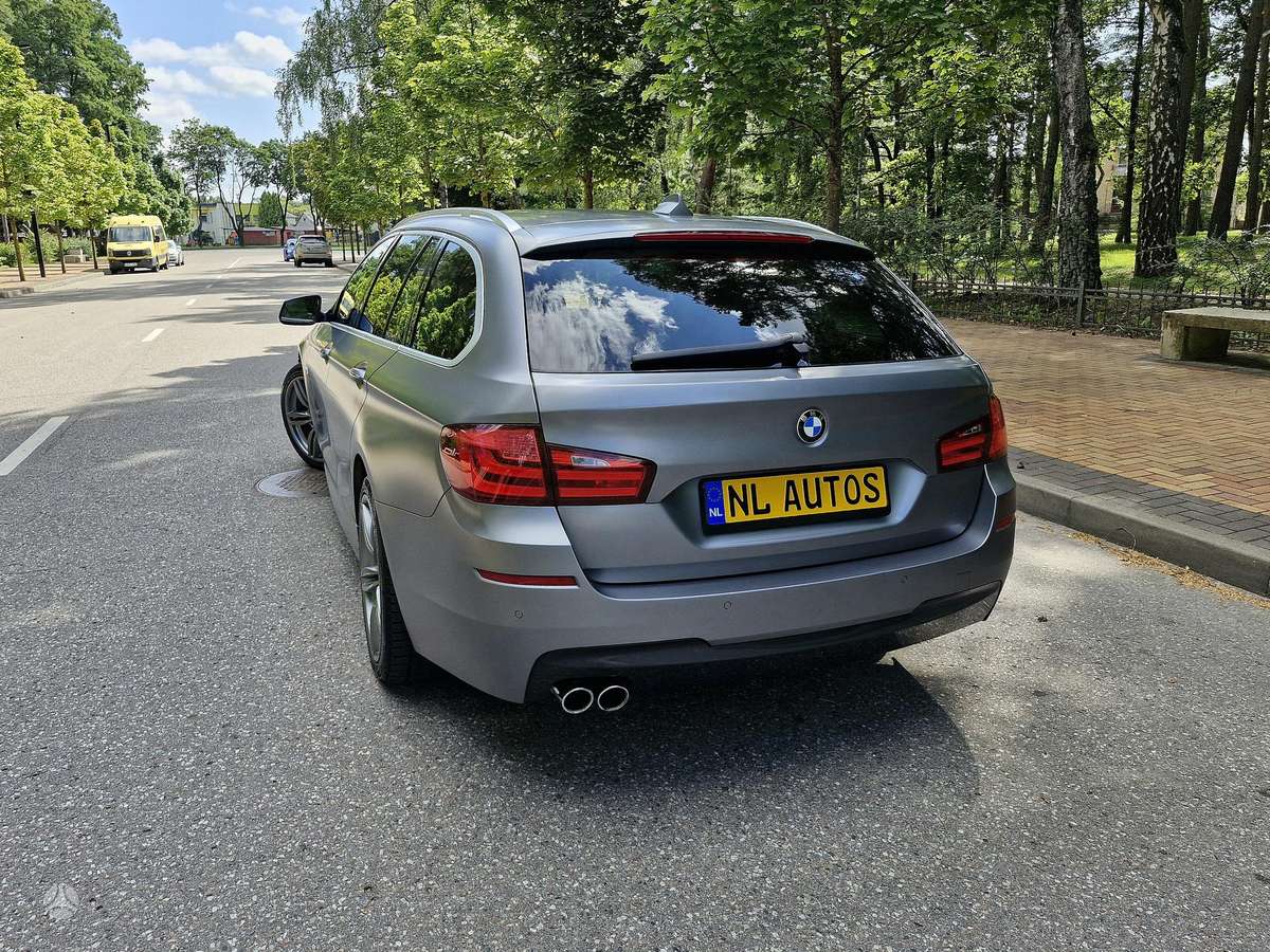 BMW 530, 3.0 l., universalas