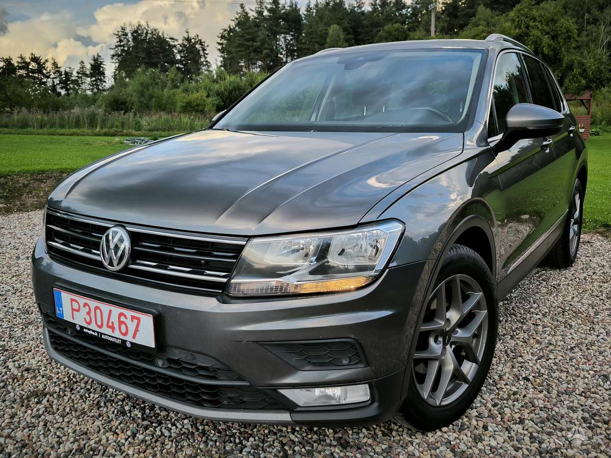 Volkswagen Tiguan - 2