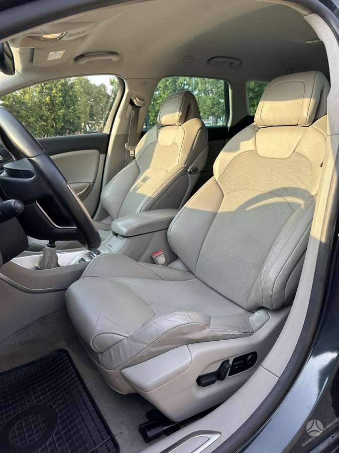 Citroen C5, 2.0 l., universalas