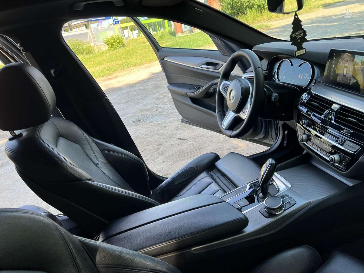 BMW 525, 2.0 l., wagon
