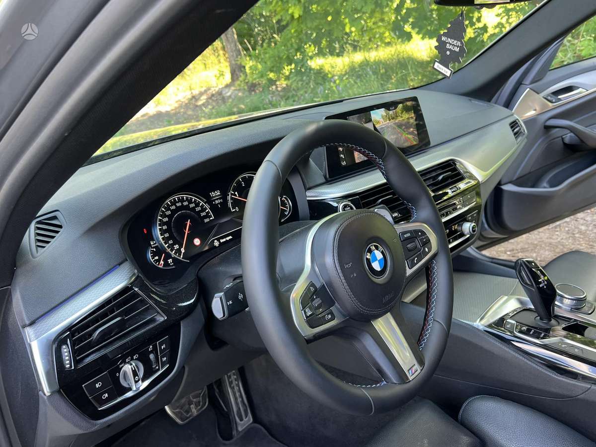 BMW 525, 2.0 l., Универсал