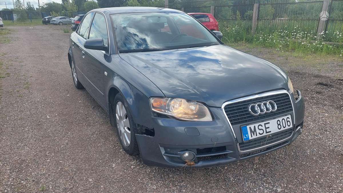 Audi A4, 2.0 l., Седан